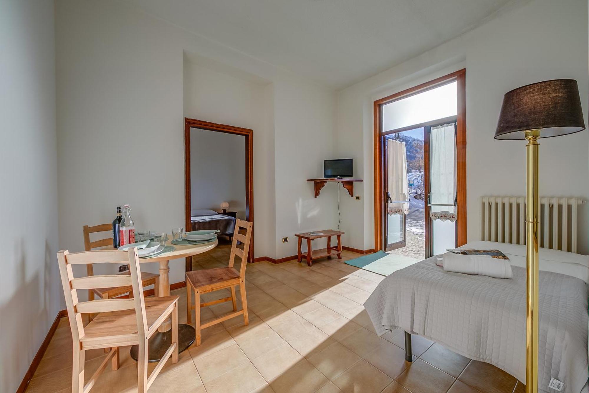 Belvedere Apartments - Happy Rentals Sestrières Extérieur photo